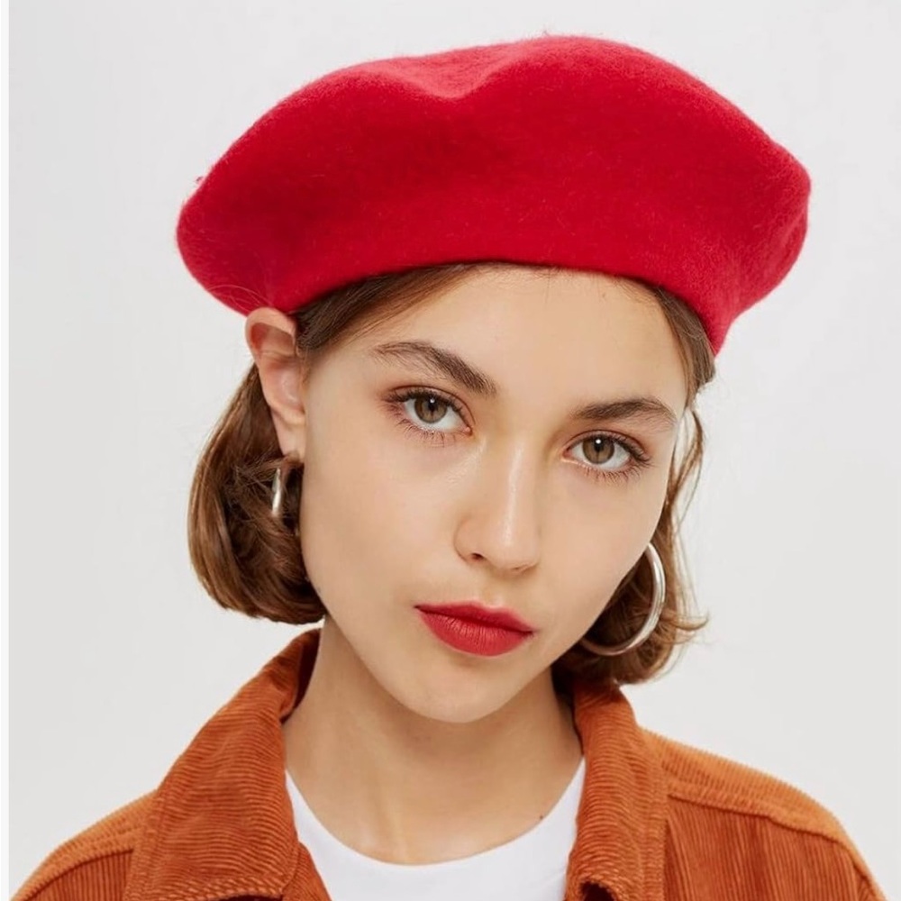 🟡5/$25 DEAL! French Red Beret for Women